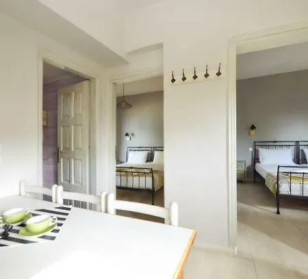 Christin Appartments