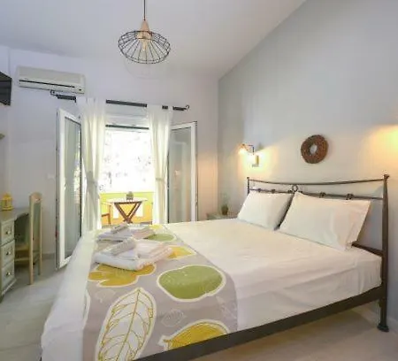 Christin Appartments Ποτός
